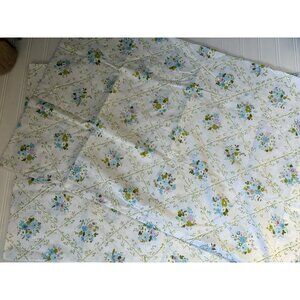 Vintage Cannon Monticello Pillow Case Set Standard Cottage Floral Made USA